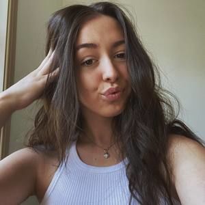 Meet your Posher, Lily